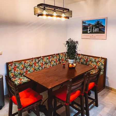 Villa Family Casa Kuka I Wonderful Terrace With Saltwater Pool And Bbq Area I In Walking Distance I Pets Welcome *