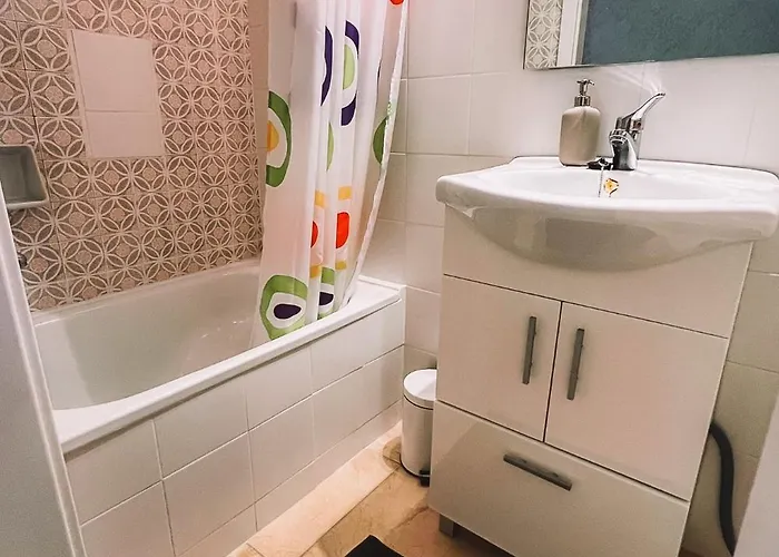 Family Casa Kuka I Wonderful Terrace With Saltwater Pool And Bbq Area I In Walking Distance I Pets Welcome *